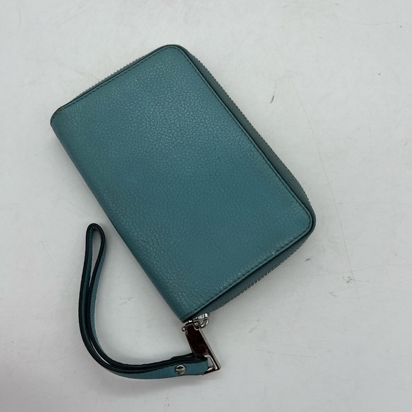 Marc Jacobs Women’s Turquoise Blue Genuine Pebbled Leather Wristlet Wallet - Picture 5 of 10